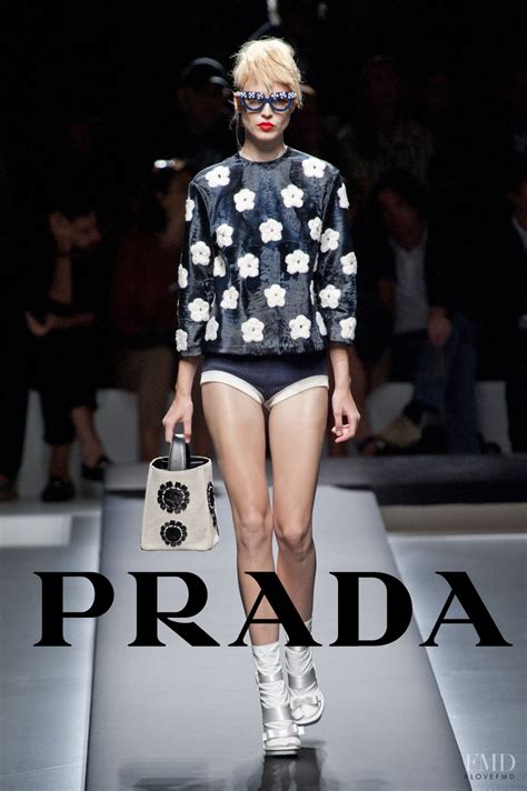 prada paris fashion week 2018